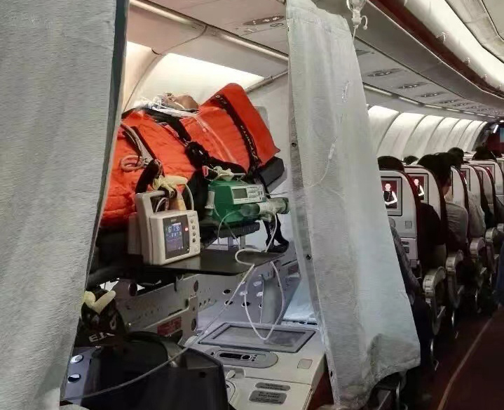 鹤岗跨国医疗包机、航空担架